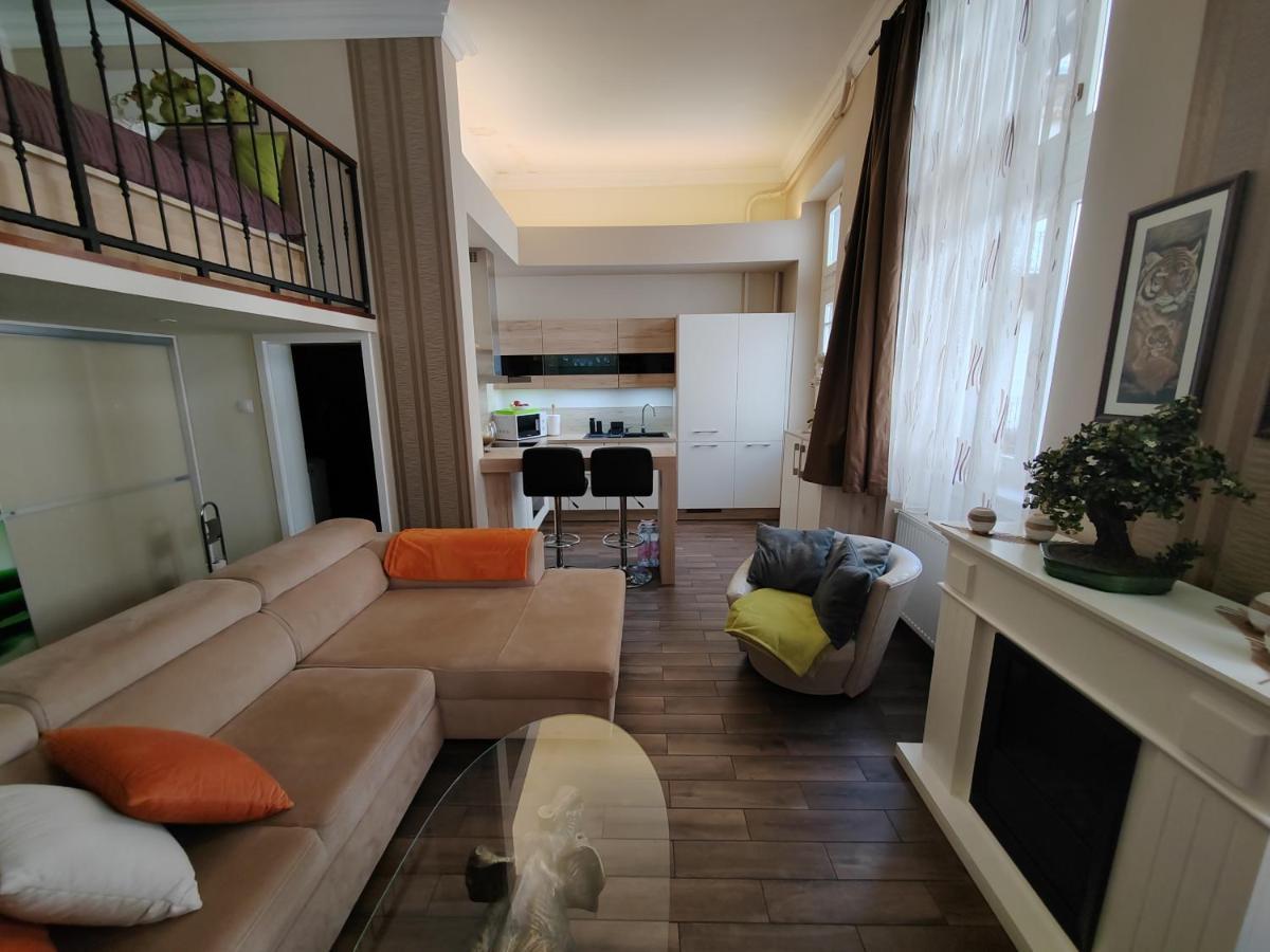 Hermes Apartament บูดาเปสต์ ภายนอก รูปภาพ