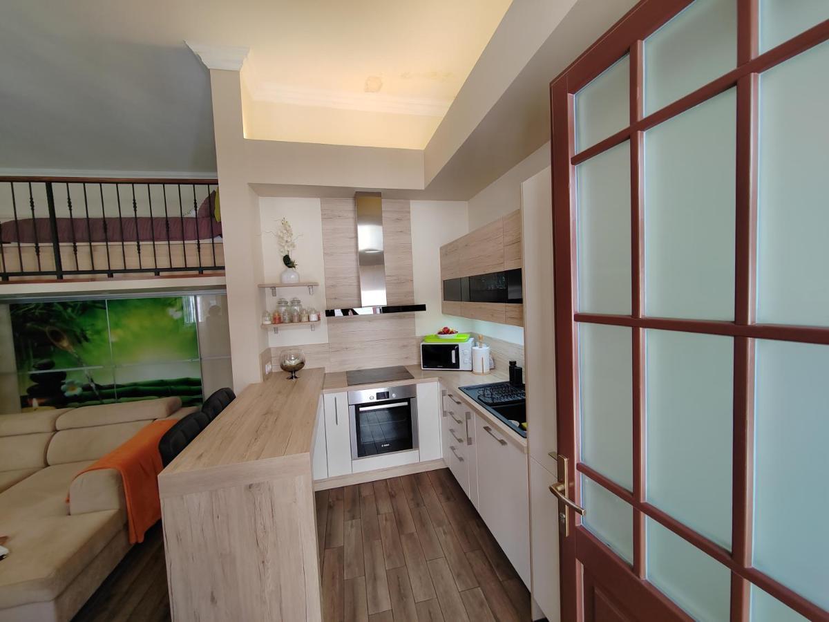 Hermes Apartament บูดาเปสต์ ภายนอก รูปภาพ