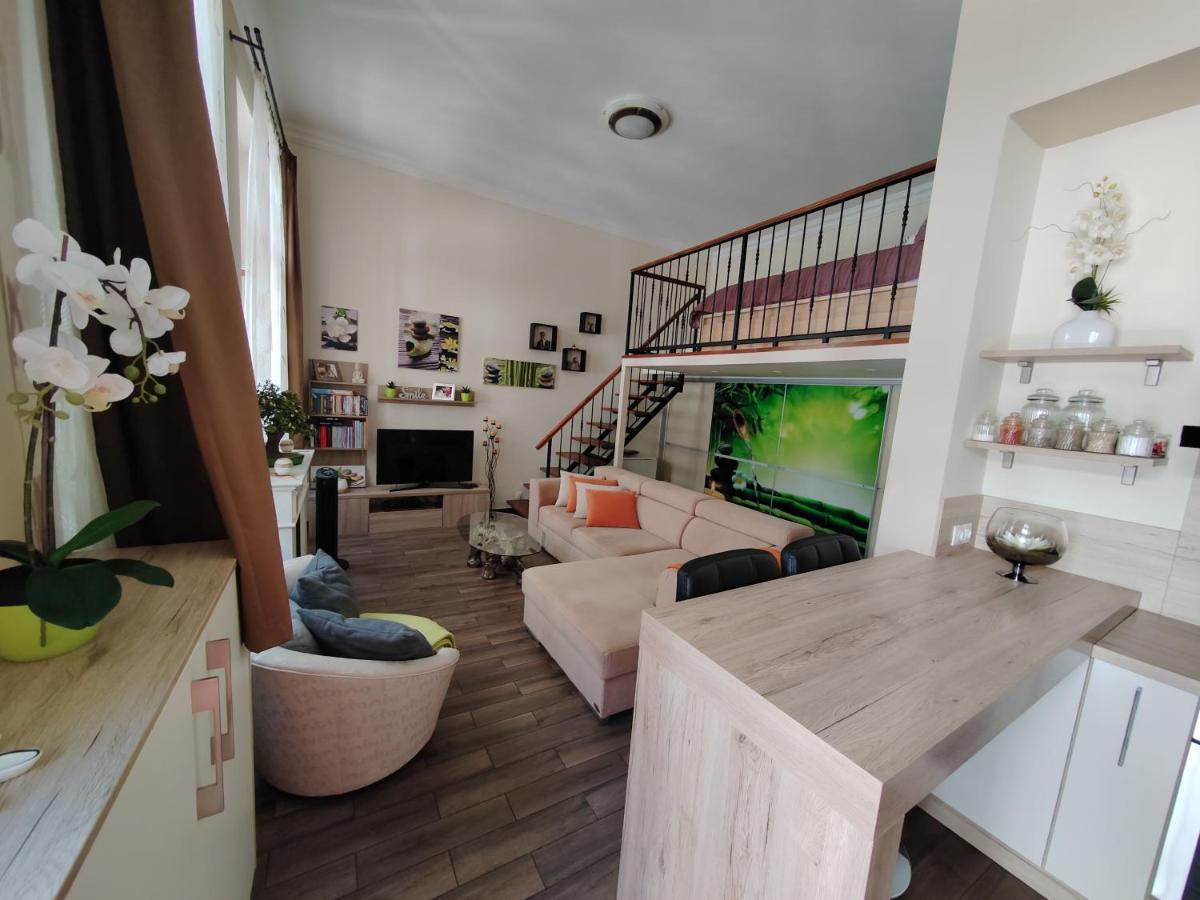 Hermes Apartament บูดาเปสต์ ภายนอก รูปภาพ